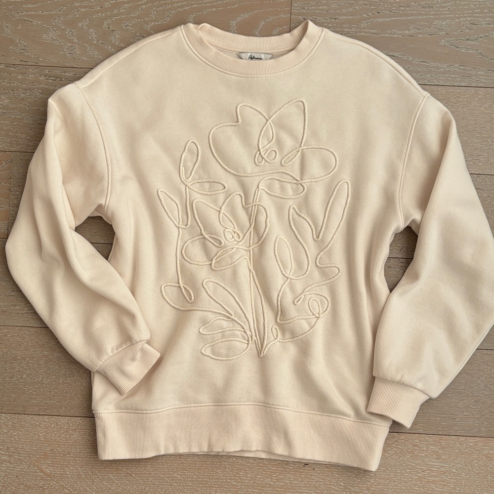 Reitmans cream line art flower sweater - Picture 2 of 4